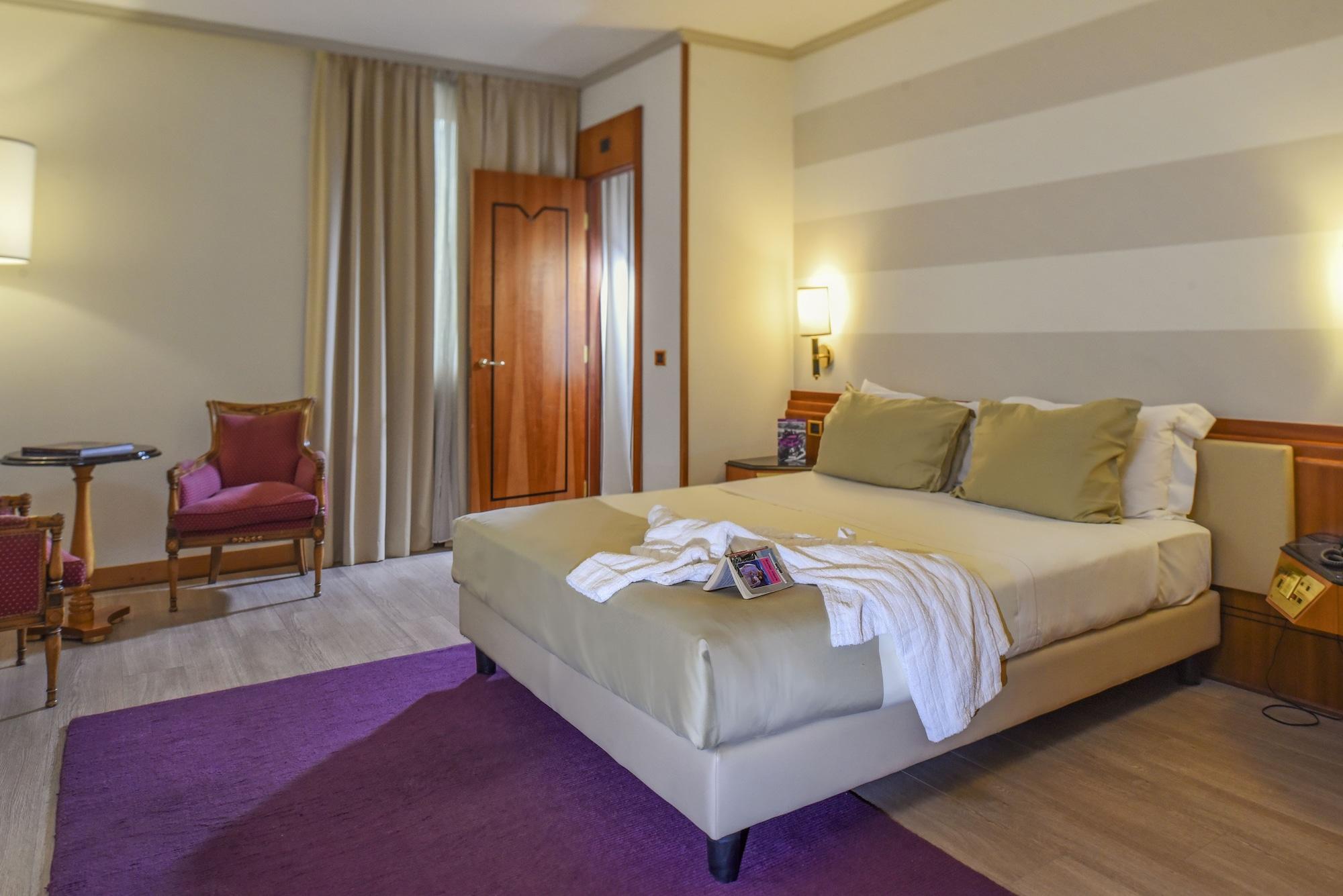 Hotel Leon D'Oro Verona Esterno foto