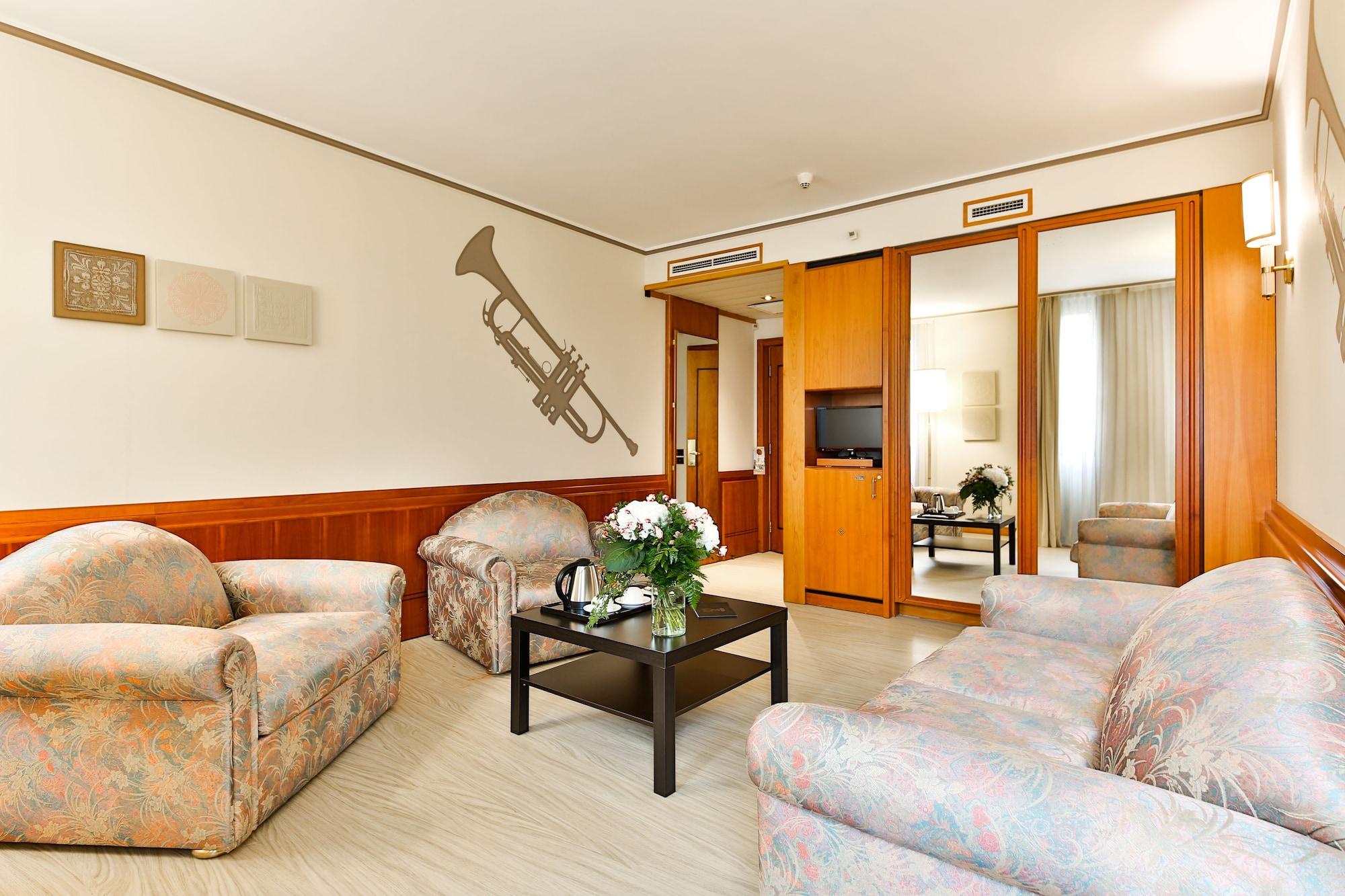 Hotel Leon D'Oro Verona Esterno foto