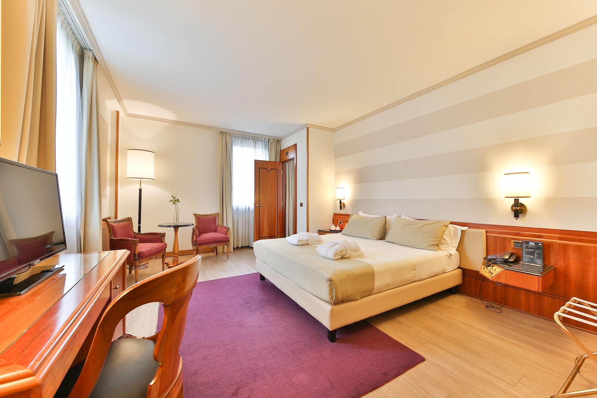 Hotel Leon D'Oro Verona Esterno foto